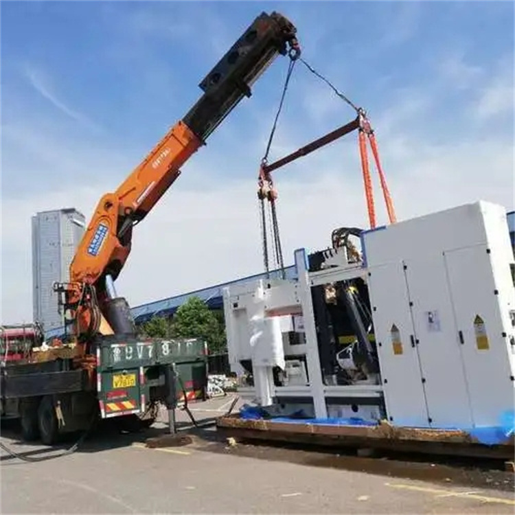 高明附近小吊车联系方式|8-16吨|本地及时服务