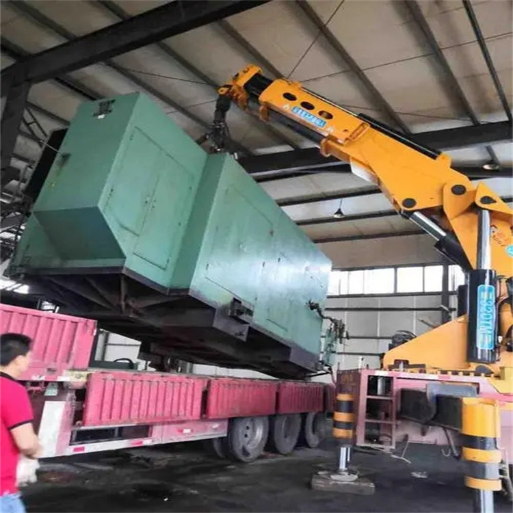 高明吊集装箱的吊车电话