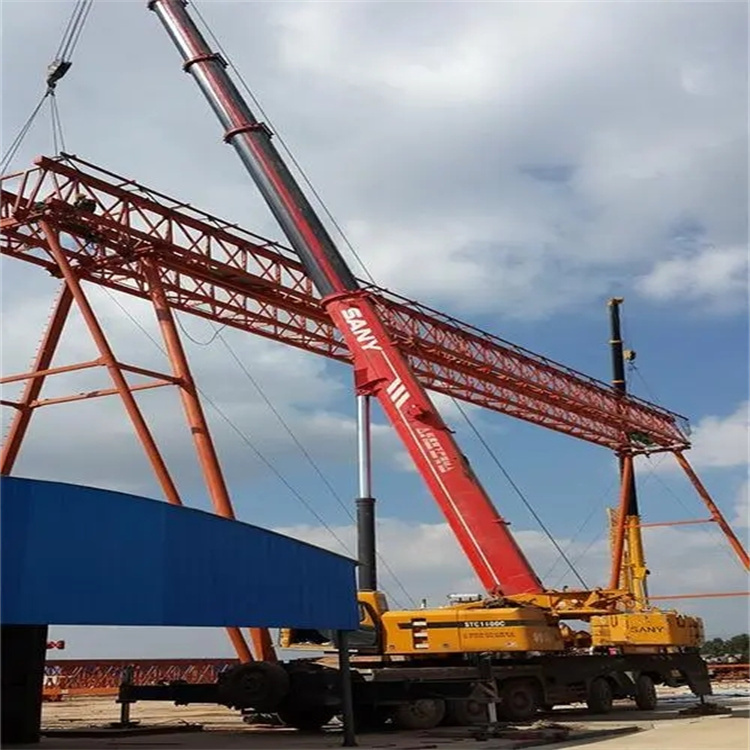 高明钢结构吊装